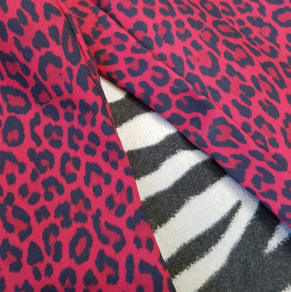 90s Red Cheatah Fitted Flare Pants - Picture 16 of 16